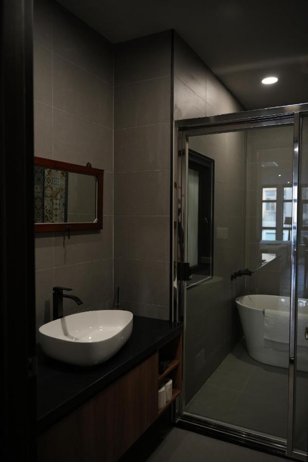 璿 旅 Syuan Hotel Tainan Exterior photo